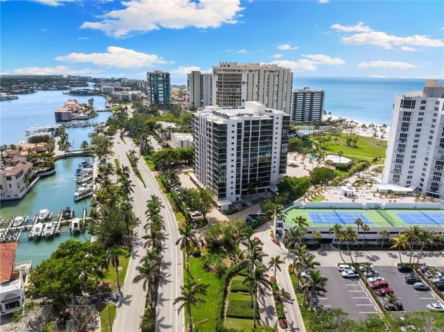 4031 Gulf Shore BLVD N 7D, Naples, FL 34103