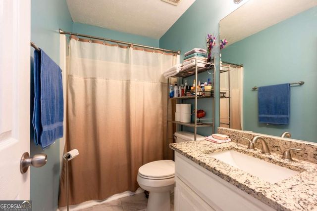 727 Eight Point Court, Suwanee, GA 30024