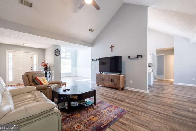 727 Eight Point Court, Suwanee, GA 30024