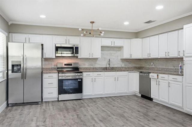 15458 SNOW MEMORIAL HIGHWAY, Brooksville, FL 34601