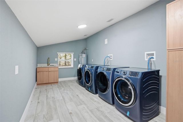 15458 SNOW MEMORIAL HIGHWAY, Brooksville, FL 34601