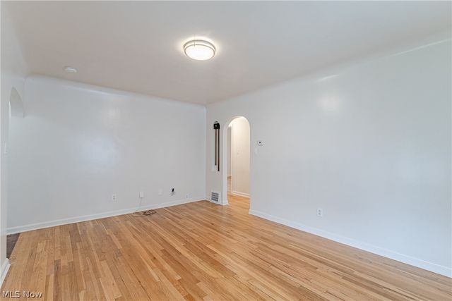10800 Vernon Avenue, Garfield Heights, OH 44125