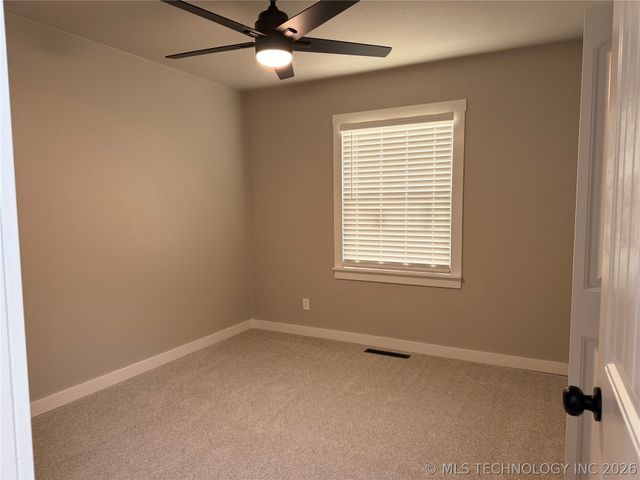 2516 Dakota Avenue, Muskogee, OK 74403