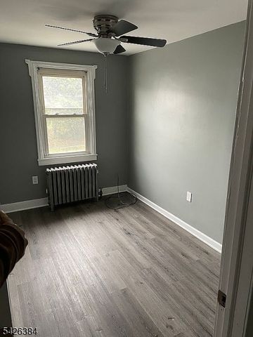 105 Bullman St, Phillipsburg Town, NJ 08865