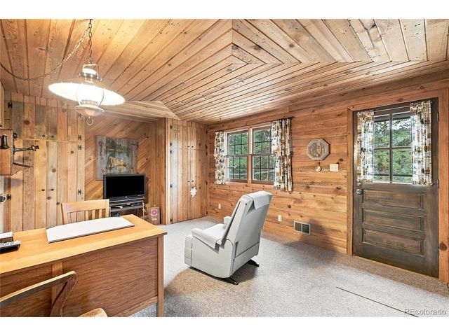 8257 Centaur Dr, Evergreen, CO 80439