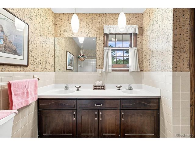 8257 Centaur Dr, Evergreen, CO 80439