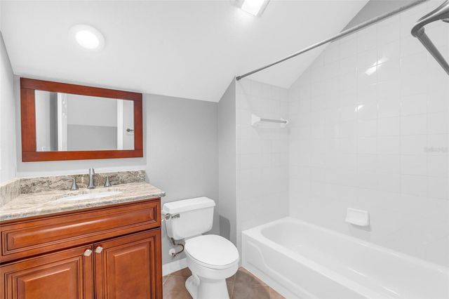 3865 WINDING LAKE CIRCLE, Orlando, FL 32835