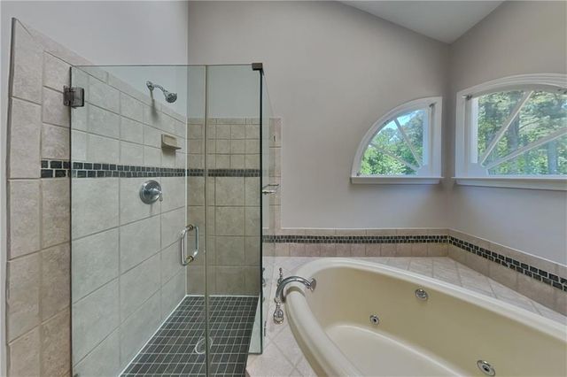 11195 Surrey Park Trail, Duluth, GA 30097