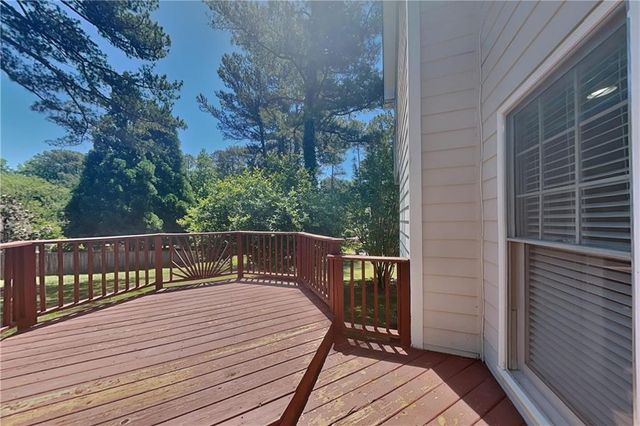 11195 Surrey Park Trail, Duluth, GA 30097