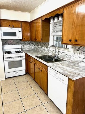 4306 Via Alta Drive, Mobile, AL 36609