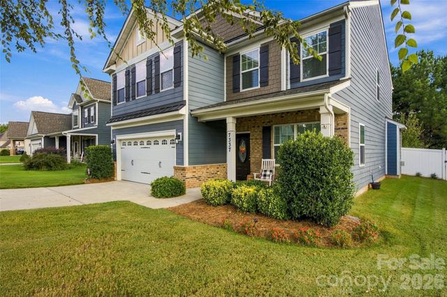 7337 Adirondack Drive, Denver, NC 28037