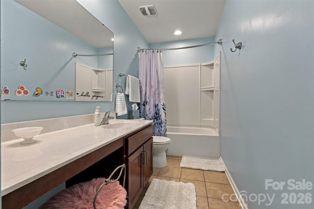 7337 Adirondack Drive, Denver, NC 28037