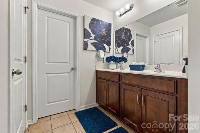 7337 Adirondack Drive, Denver, NC 28037