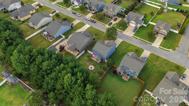 7337 Adirondack Drive, Denver, NC 28037
