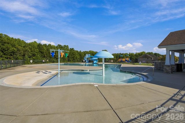 7337 Adirondack Drive, Denver, NC 28037
