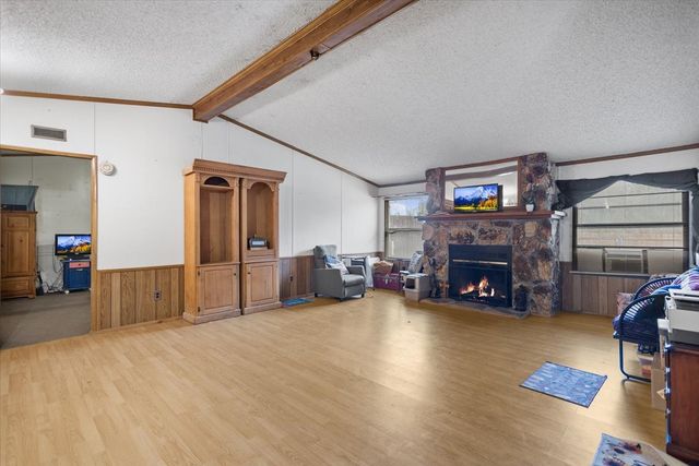 842 Vz County Road 4414, Canton, TX 75103