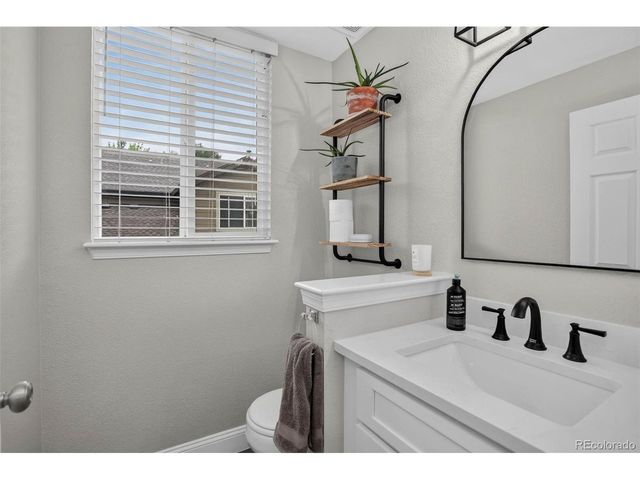 6436 Silver Mesa Dr E, Littleton, CO 80130