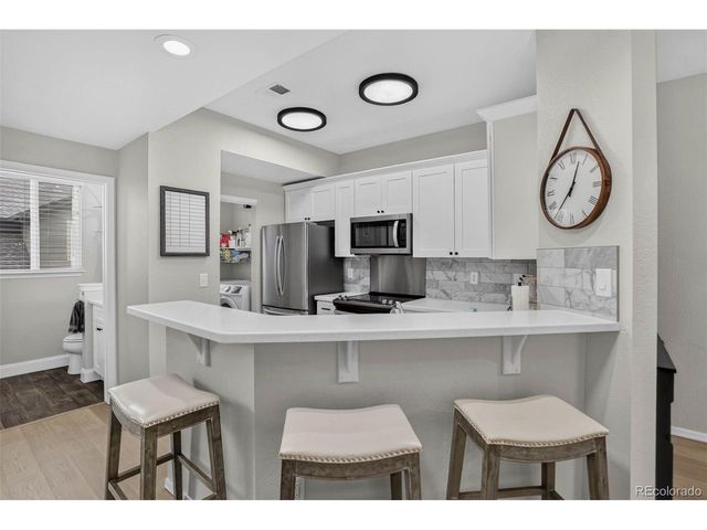 6436 Silver Mesa Dr E, Littleton, CO 80130