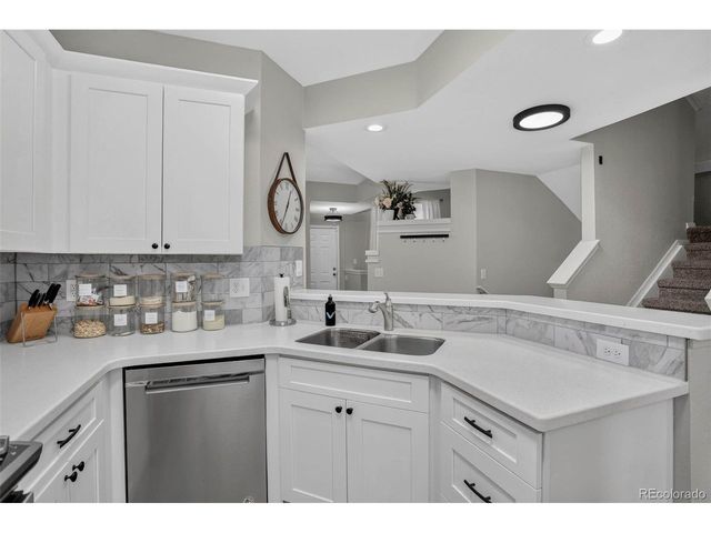 6436 Silver Mesa Dr E, Littleton, CO 80130