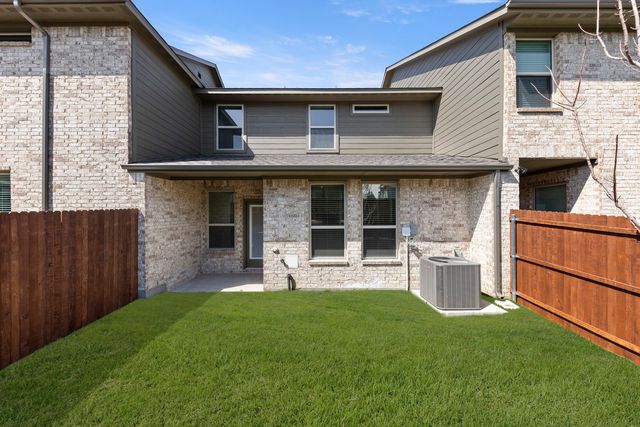 2630 Copper Breaks Street, Dallas, TX 75228