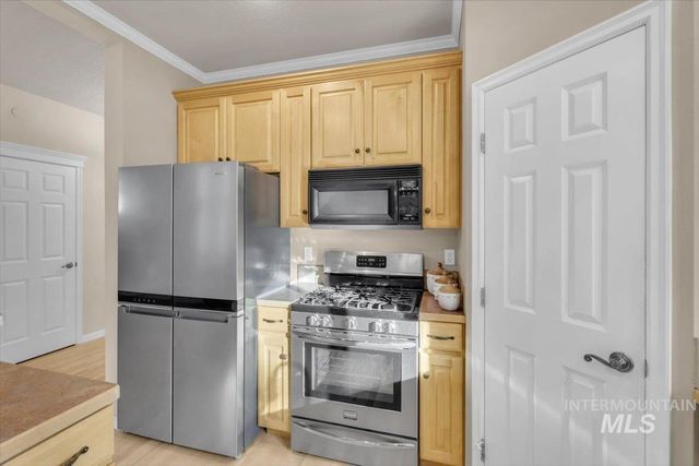 1354 E Nest View Ct, Eagle, ID 83616