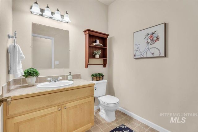 1354 E Nest View Ct, Eagle, ID 83616