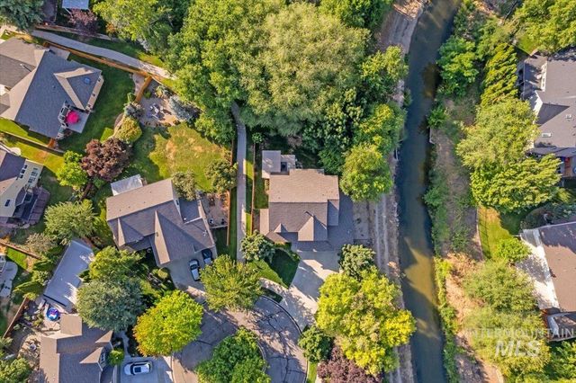 1354 E Nest View Ct, Eagle, ID 83616