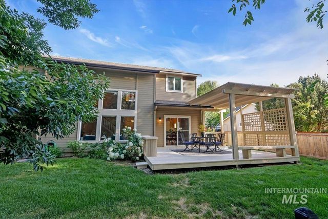 1354 E Nest View Ct, Eagle, ID 83616