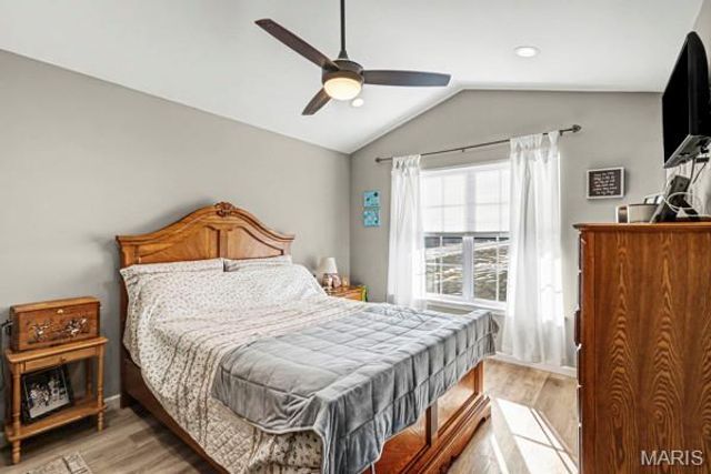 137 Calvey Brook Drive, Robertsville, MO 63072