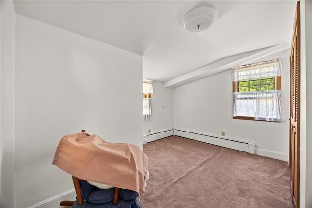 47 Little Rock Ave, Falmouth, MA 02540