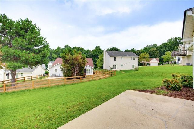 109 Remington Place Drive, Dallas, GA 30157