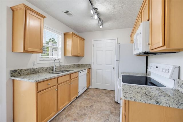 109 Remington Place Drive, Dallas, GA 30157