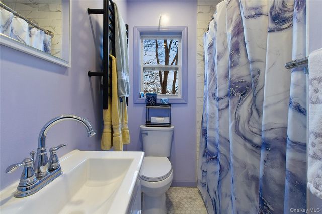 4 Melnick Place, Lake Peekskill, NY 10537