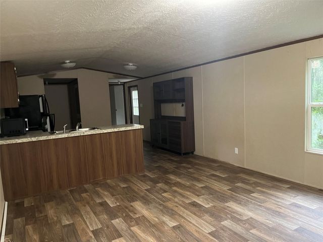 1466 Rancho Rd, Quinlan, TX 75474