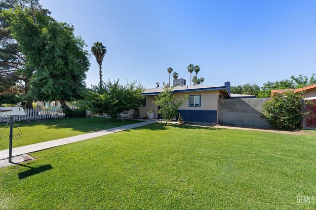 708 White Ln, Bakersfield, CA 93307