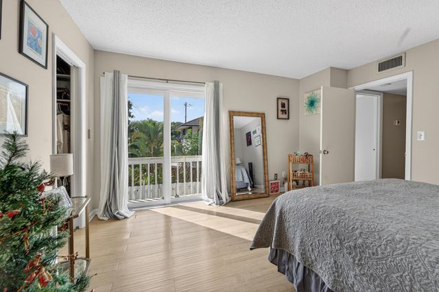 141 E Riverside Drive 10d, Jupiter, FL 33469