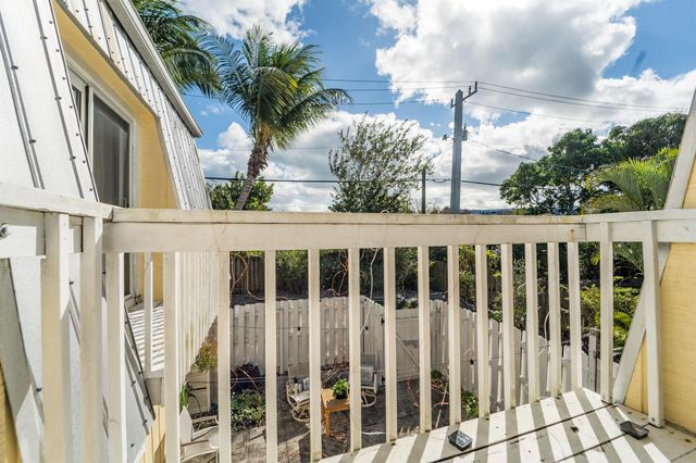 141 E Riverside Drive 10d, Jupiter, FL 33469