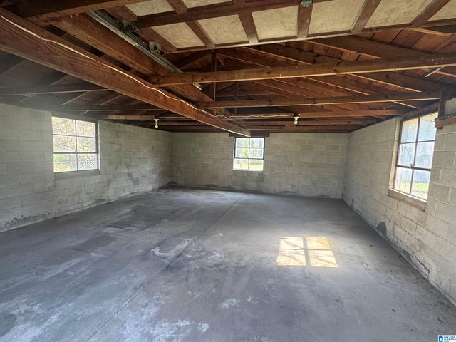 138 BAKER AVENUE, Hueytown, AL 35023