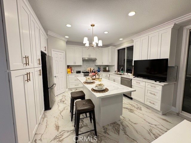 17175 Sweet Bay Court, Yorba Linda, CA 92886