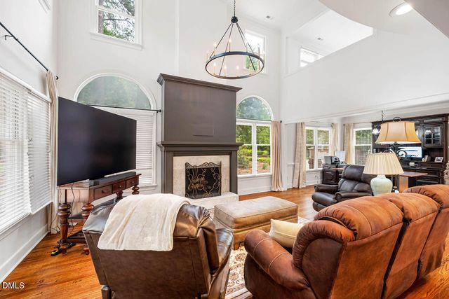 100 Greensview Drive, Cary, NC 27518