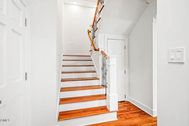 100 Greensview Drive, Cary, NC 27518