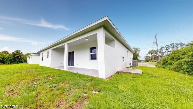 6050 Stratton RD, Fort Myers, FL 33905