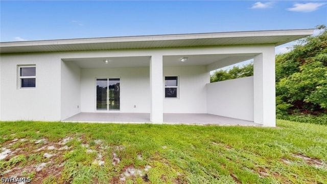 6050 Stratton RD, Fort Myers, FL 33905