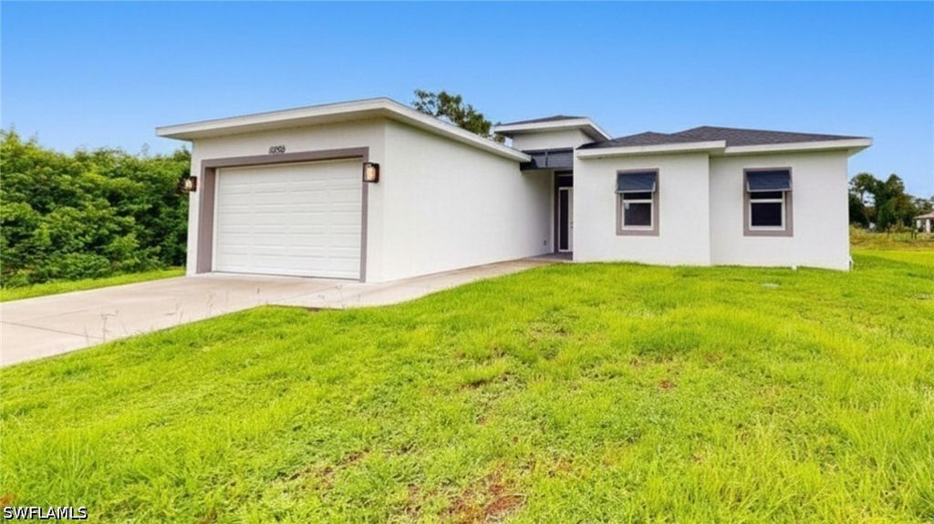 6050 Stratton RD, Fort Myers, FL 33905