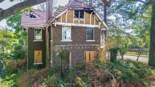 2121 S Louisiana Street, Little Rock, AR 72206