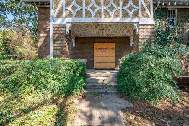 2121 S Louisiana Street, Little Rock, AR 72206