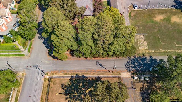 2121 S Louisiana Street, Little Rock, AR 72206