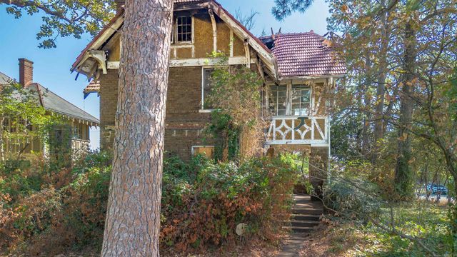 2121 S Louisiana Street, Little Rock, AR 72206