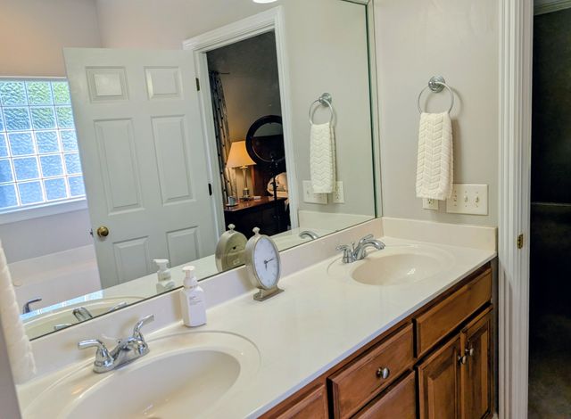 6345 Spera Pointe Xing, Hermitage, TN 37076