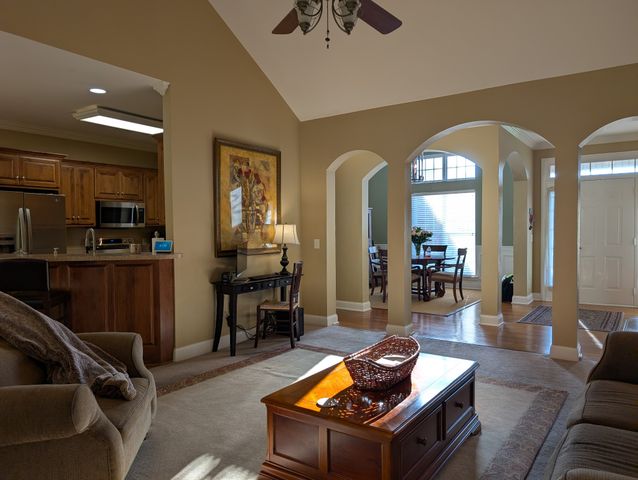 6345 Spera Pointe Xing, Hermitage, TN 37076